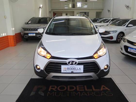 HYUNDAI HB20X 1.6 16V STYLE FLEX 4P AUTOMÁTICO HYUNDAI HB20X 1.6 16V STYLE FLEX 4P AUTOMÁTICO